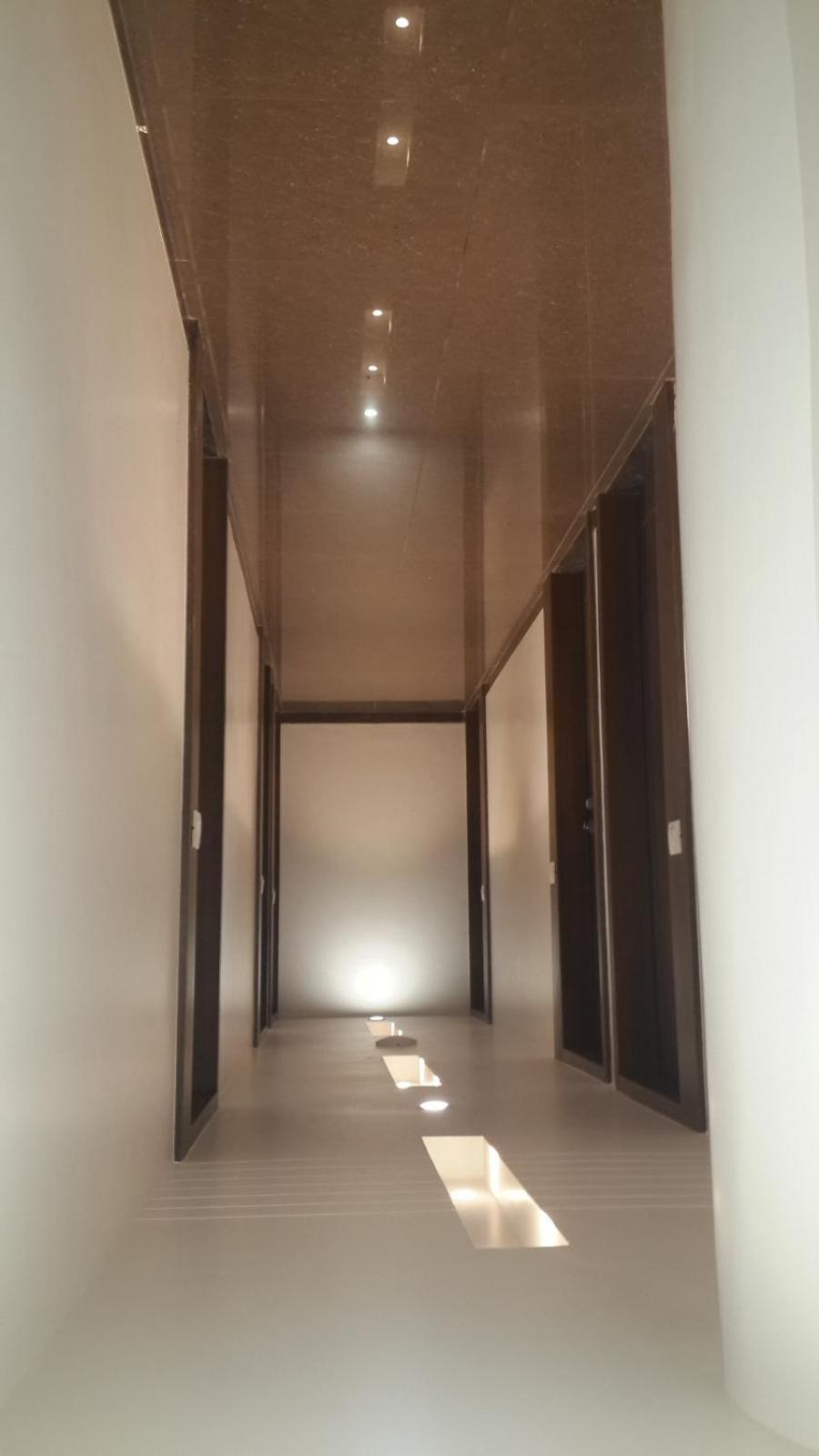Hotel Zenith Surat Bagian luar foto